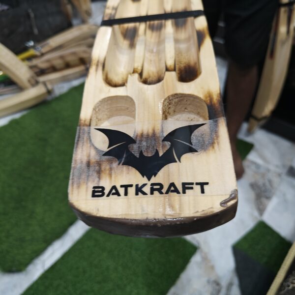 HARD TENNIS CRICKET BAT (TIGER EDITION) - Image 4