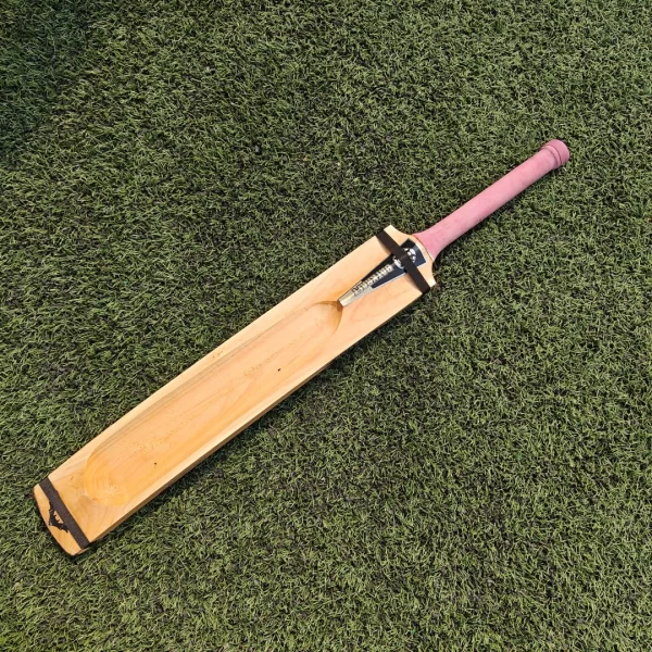 SOFT TENNIS CRICKET BAT (SINGLE SCOOP)